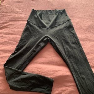 Lululemon Align high rise crop pants